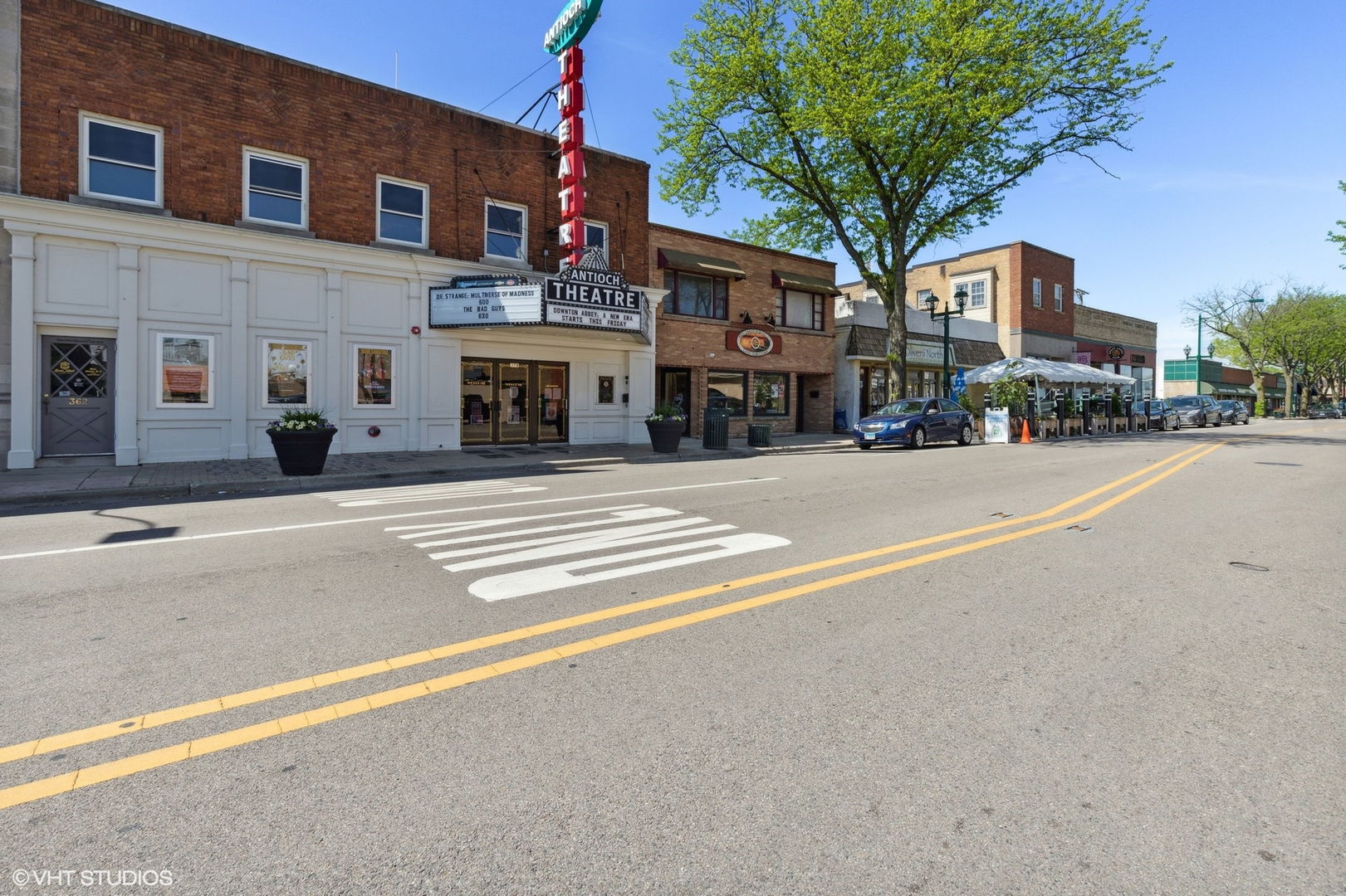 865 Sterling Heights Drive, Antioch, IL 60002