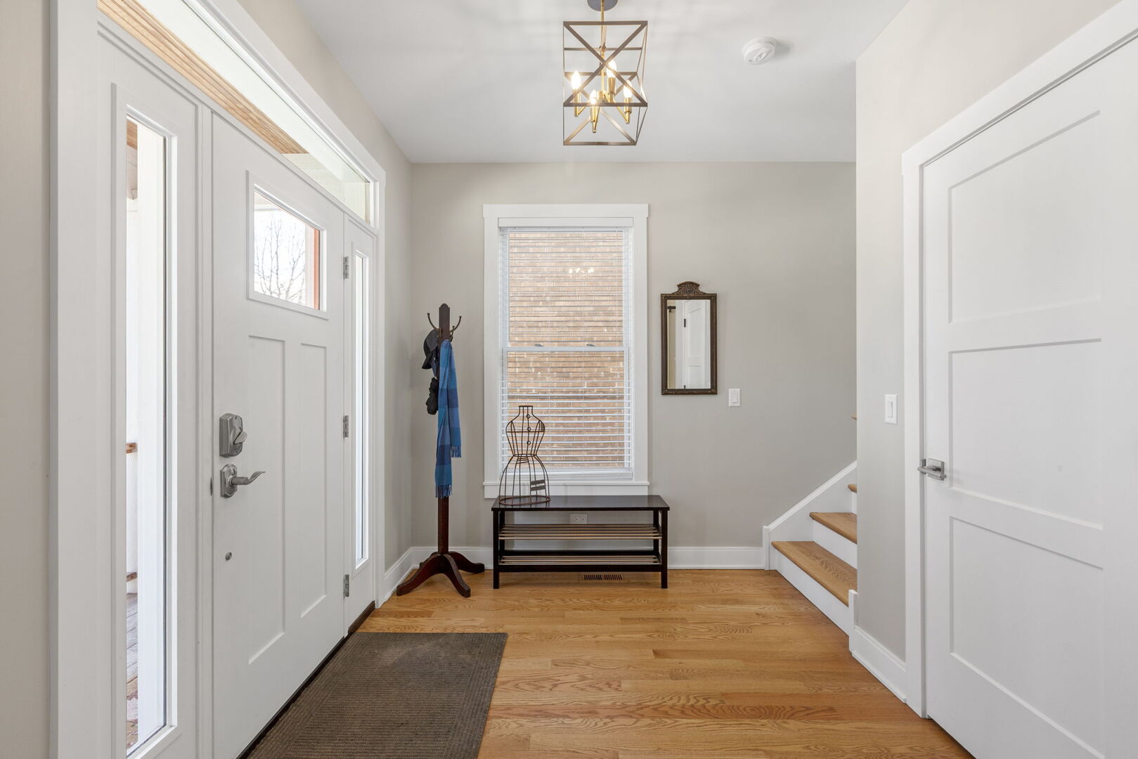 140 Sawyer Avenue, La Grange, IL 60525