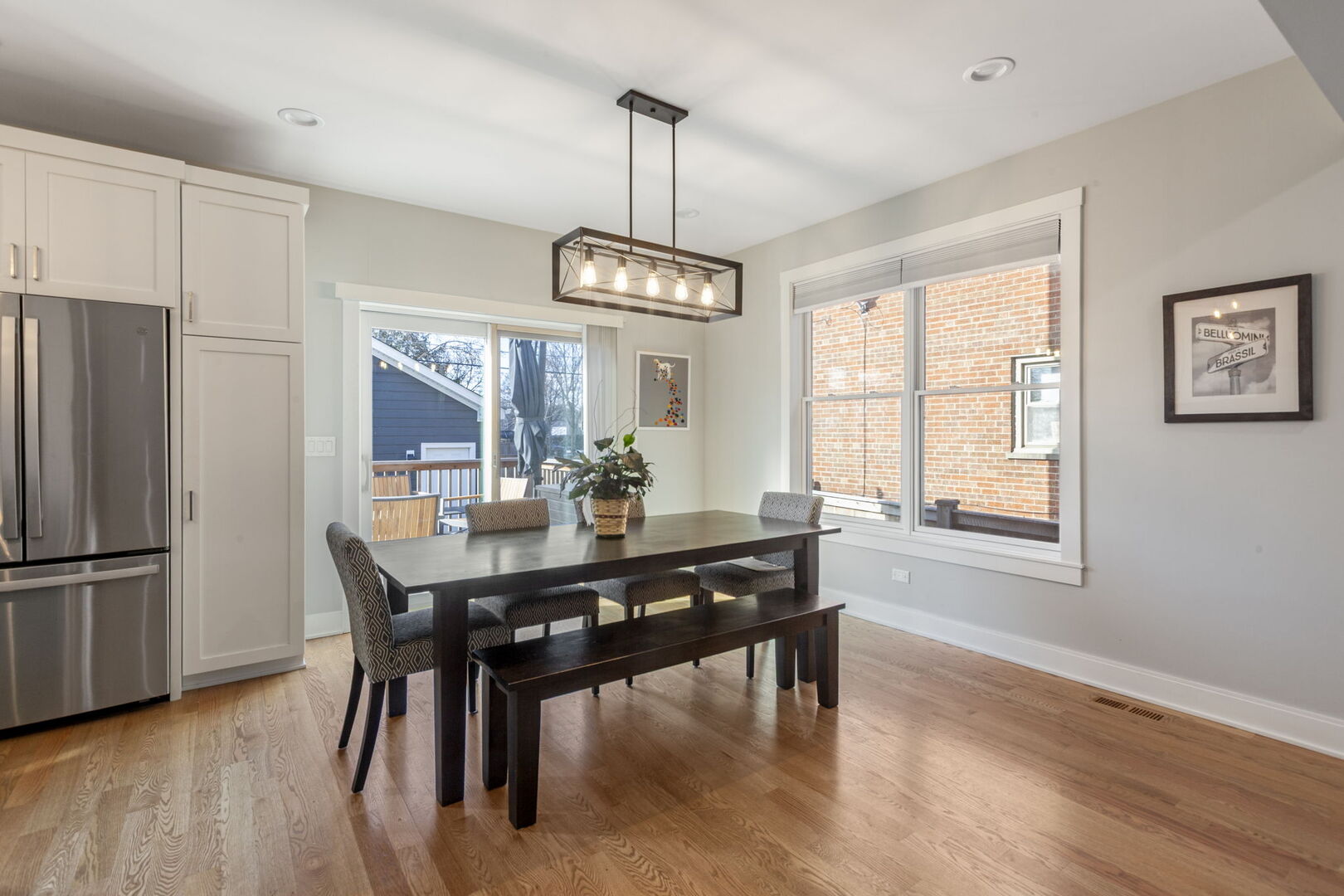 140 Sawyer Avenue, La Grange, IL 60525