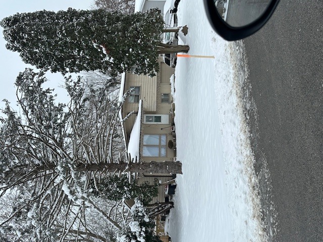 101 Castlewood Drive, Carpentersville, IL 60110