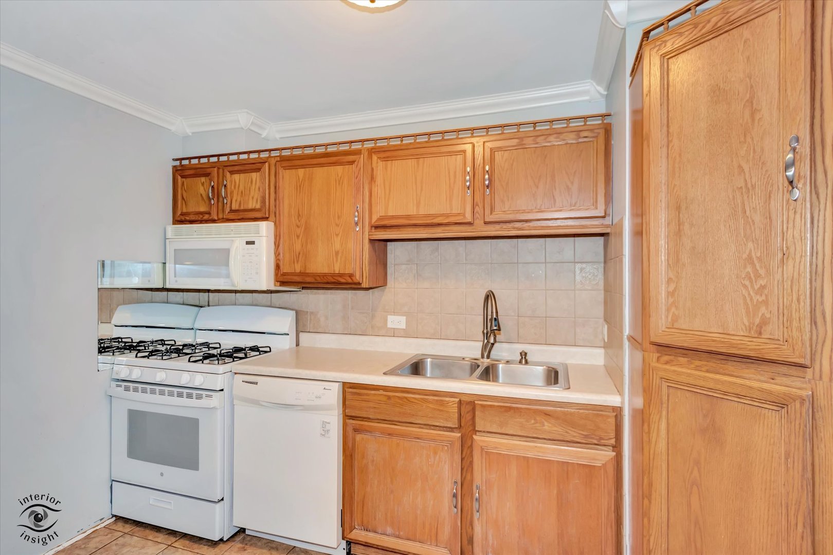 5251 W 157TH Street #6, Oak Forest, IL 60452