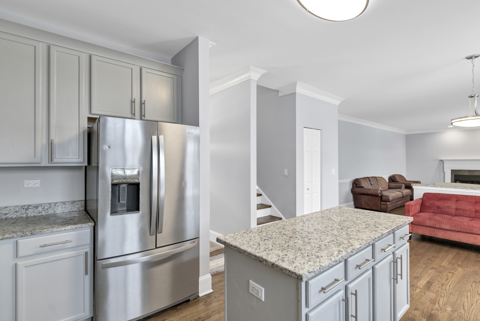 629 Waterford Lane, South Elgin, IL 60177