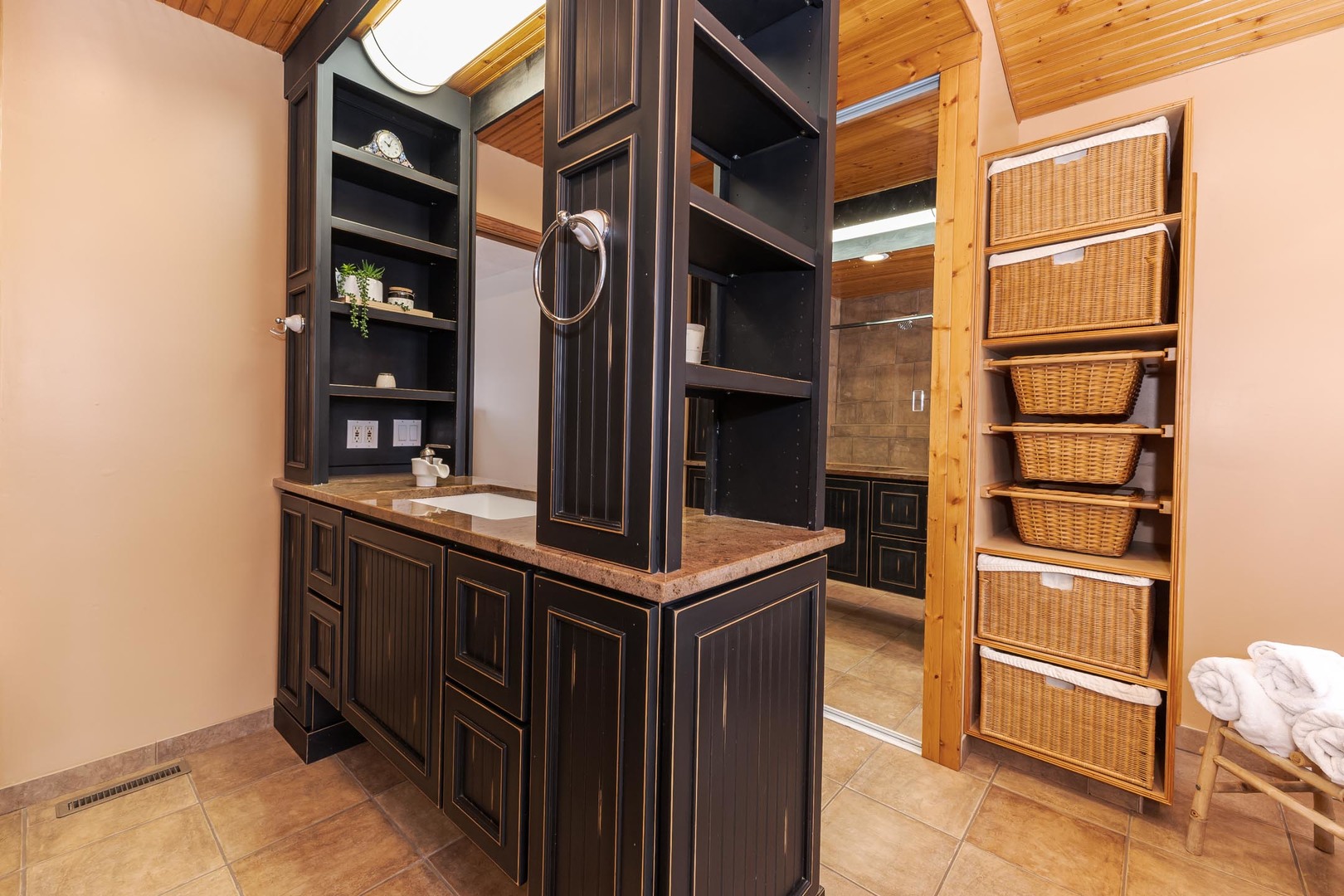 1515 Ironwood CC Drive, Normal, IL 61761