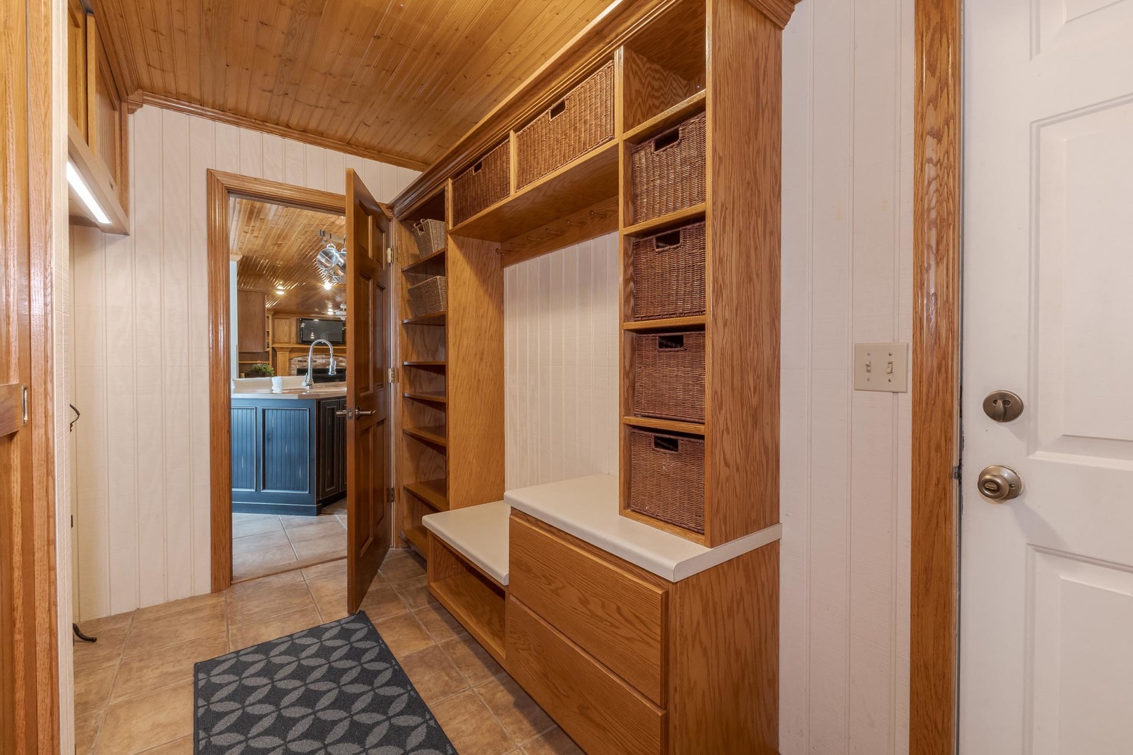 1515 Ironwood CC Drive, Normal, IL 61761