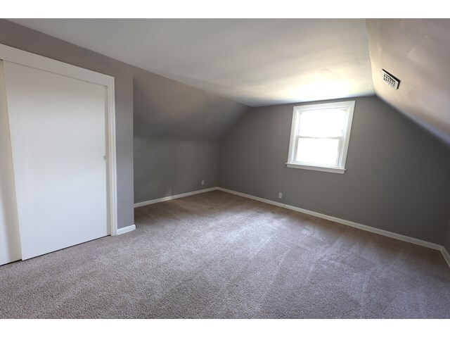 24 166th Place, Calumet City, IL 60409