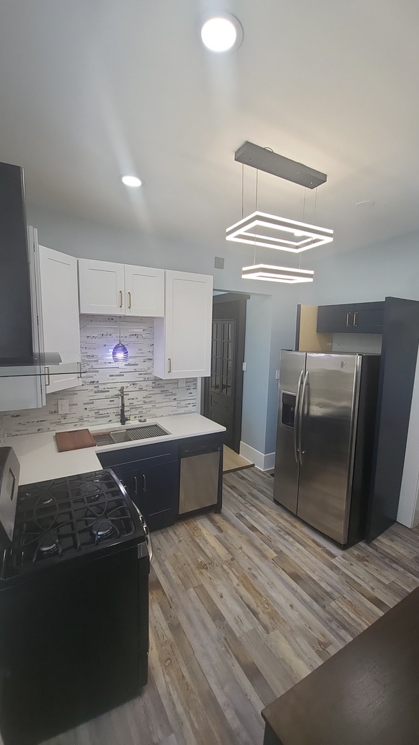 1708 W Steuben Street, Chicago, IL 60643