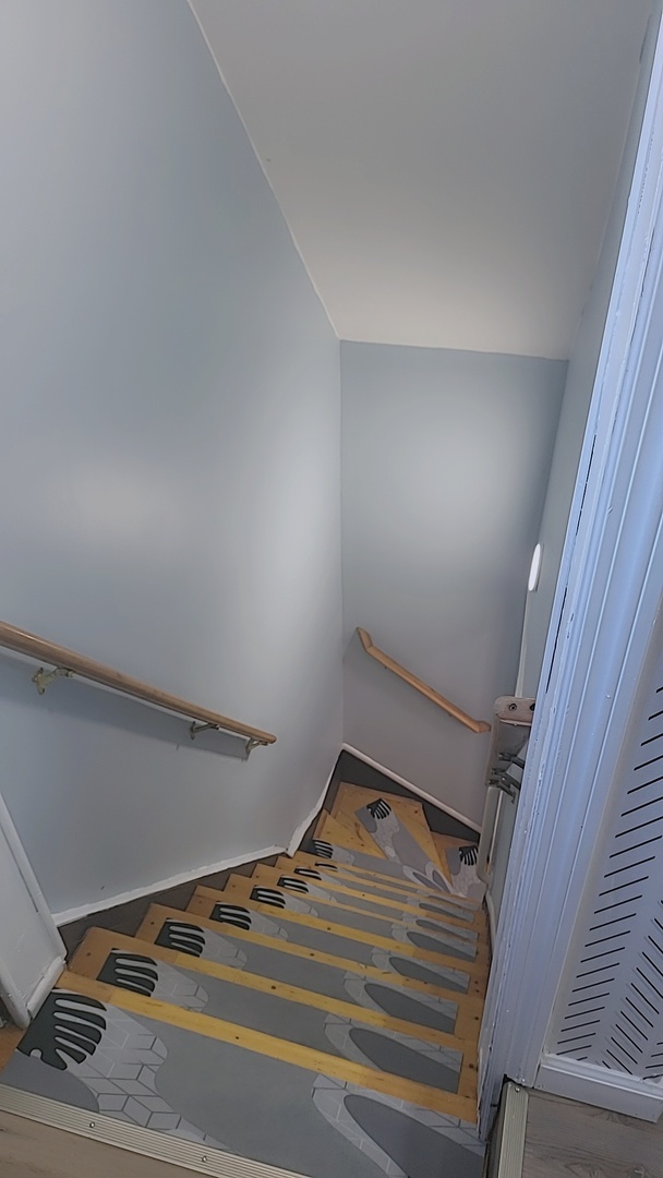 1708 W Steuben Street, Chicago, IL 60643