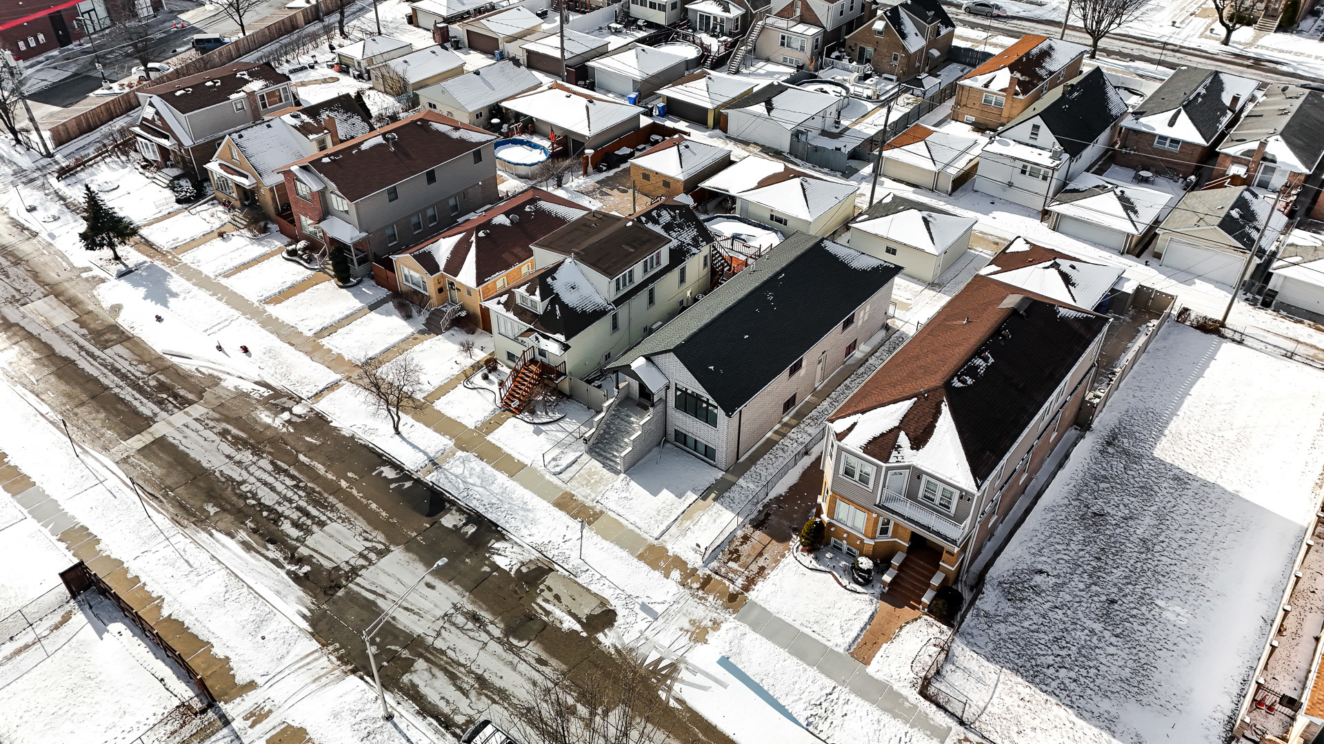 5418 S Mulligan Avenue, Chicago, IL 60638