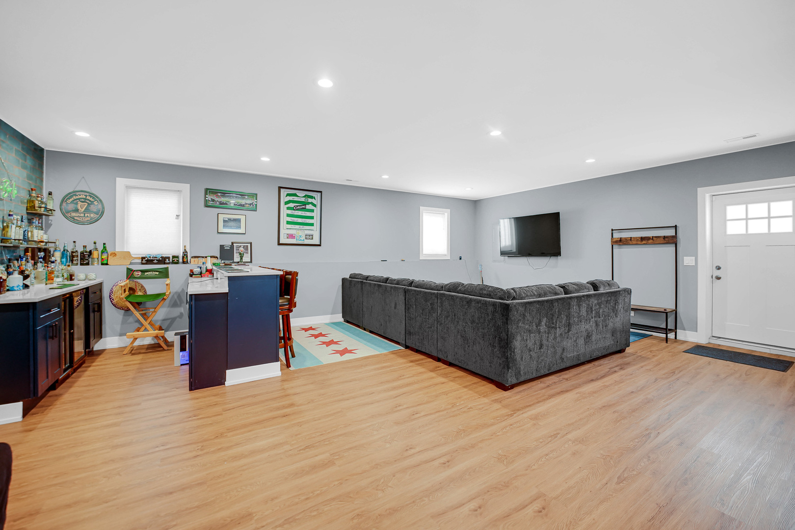 5418 S Mulligan Avenue, Chicago, IL 60638