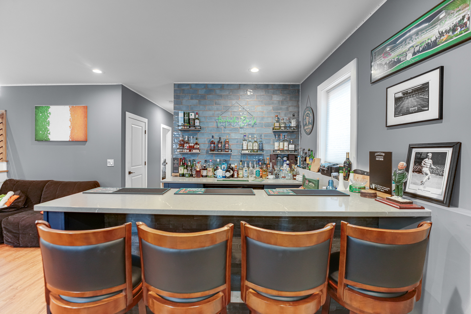 5418 S Mulligan Avenue, Chicago, IL 60638