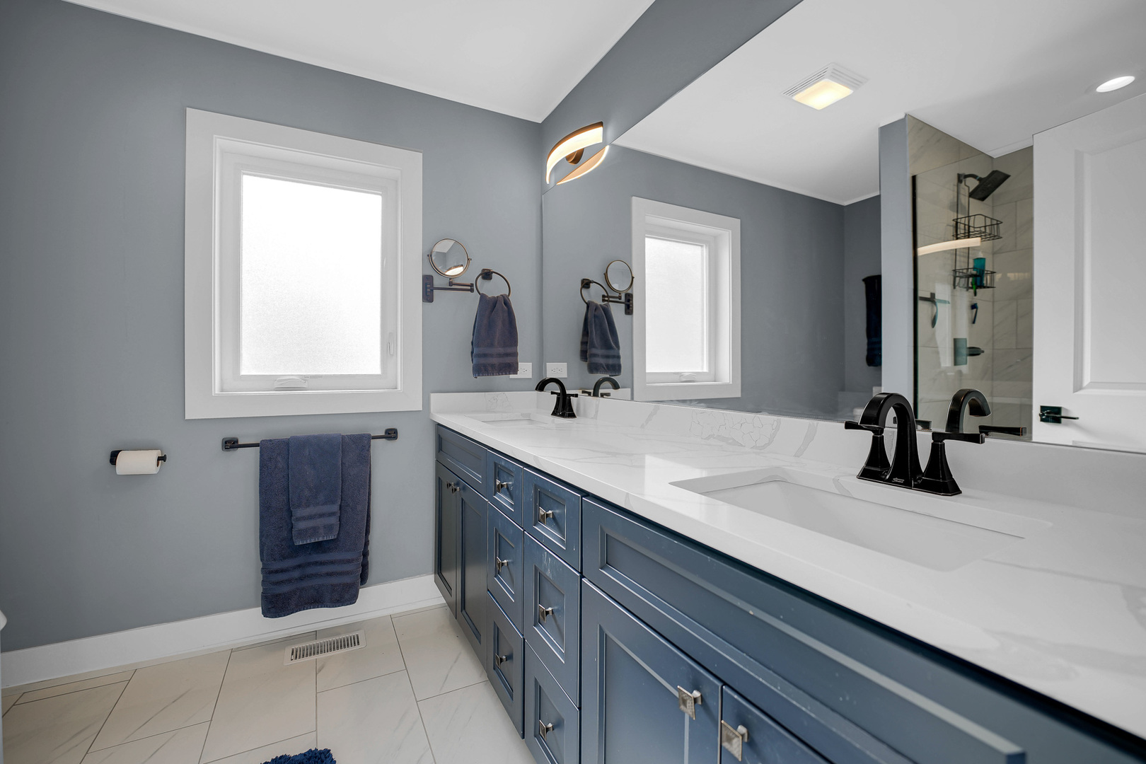 5418 S Mulligan Avenue, Chicago, IL 60638