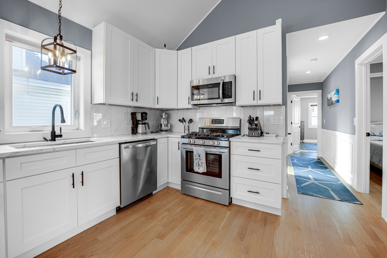 5418 S Mulligan Avenue, Chicago, IL 60638