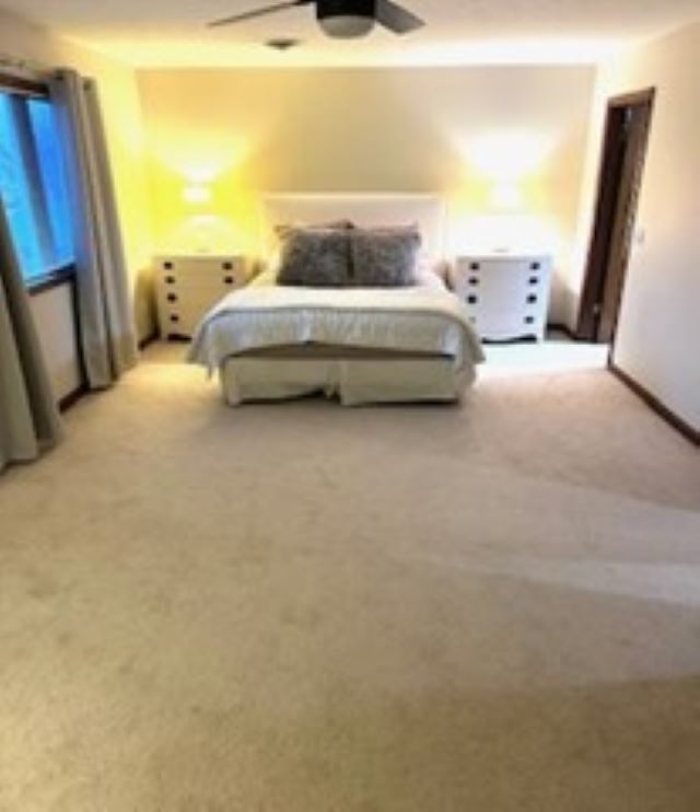 5954 Crow Valley Park Drive, Davenport, IA 52807