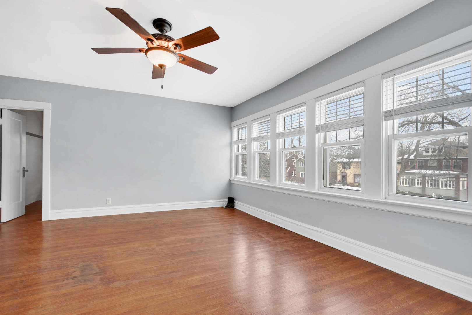 10226 S Hoyne Avenue, Chicago, IL 60643