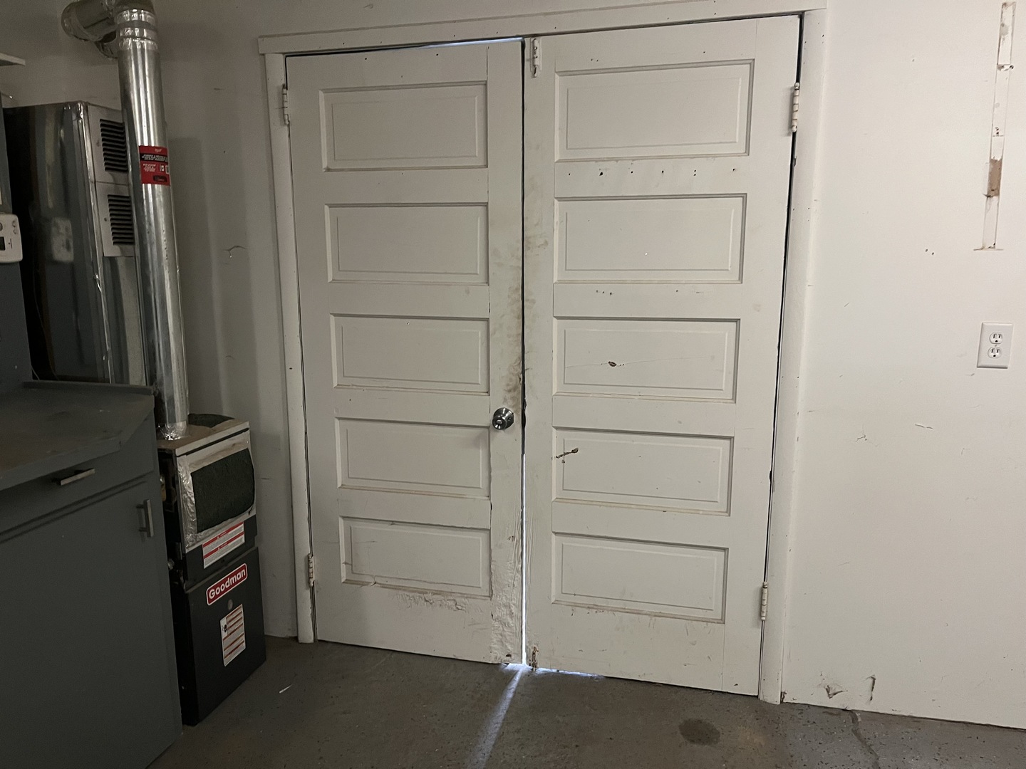 726 E Thompson Avenue, Hoopeston, IL 60942