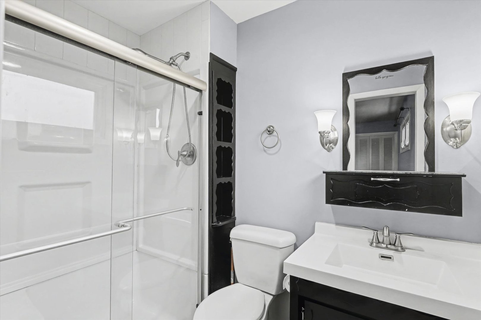 726 E Thompson Avenue, Hoopeston, IL 60942