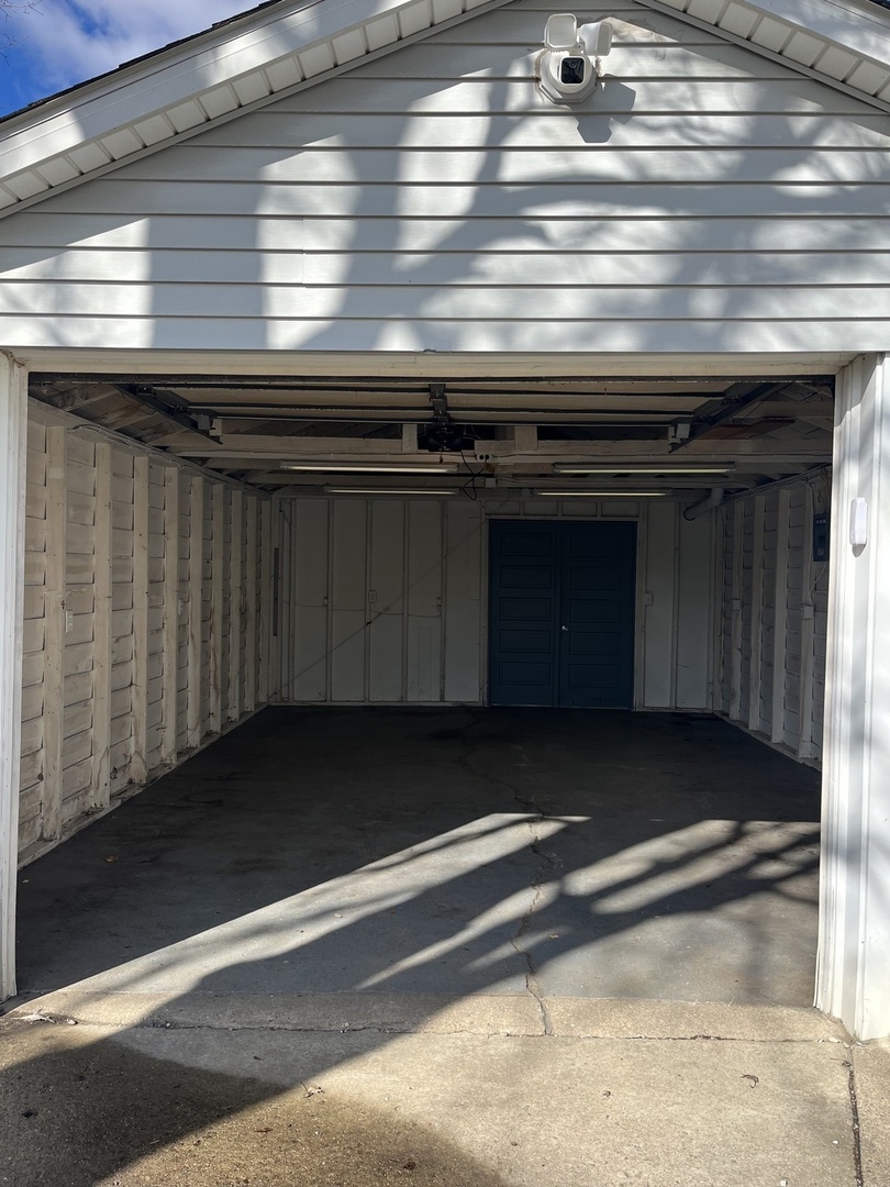 726 E Thompson Avenue, Hoopeston, IL 60942