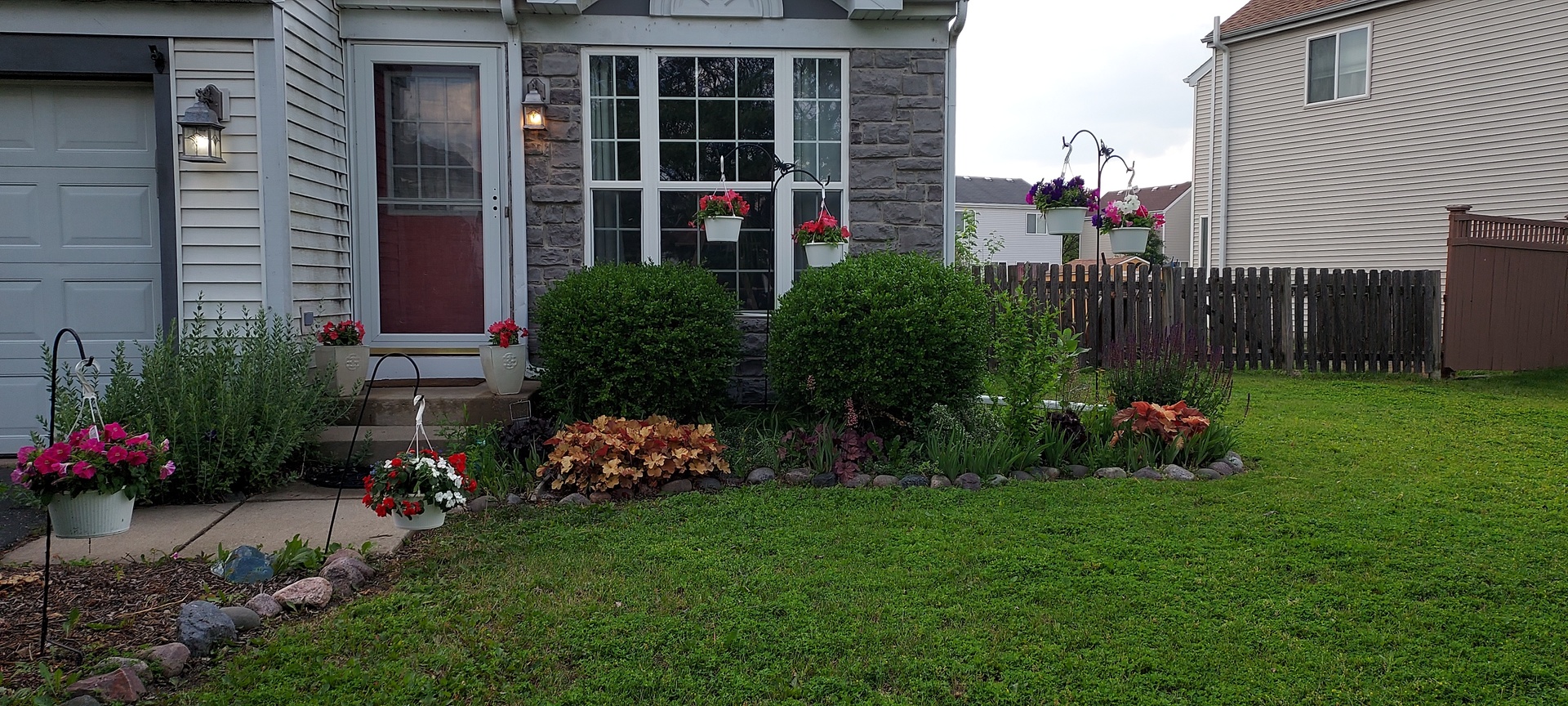 917 Prairie Path Lane, Joliet, IL 60436