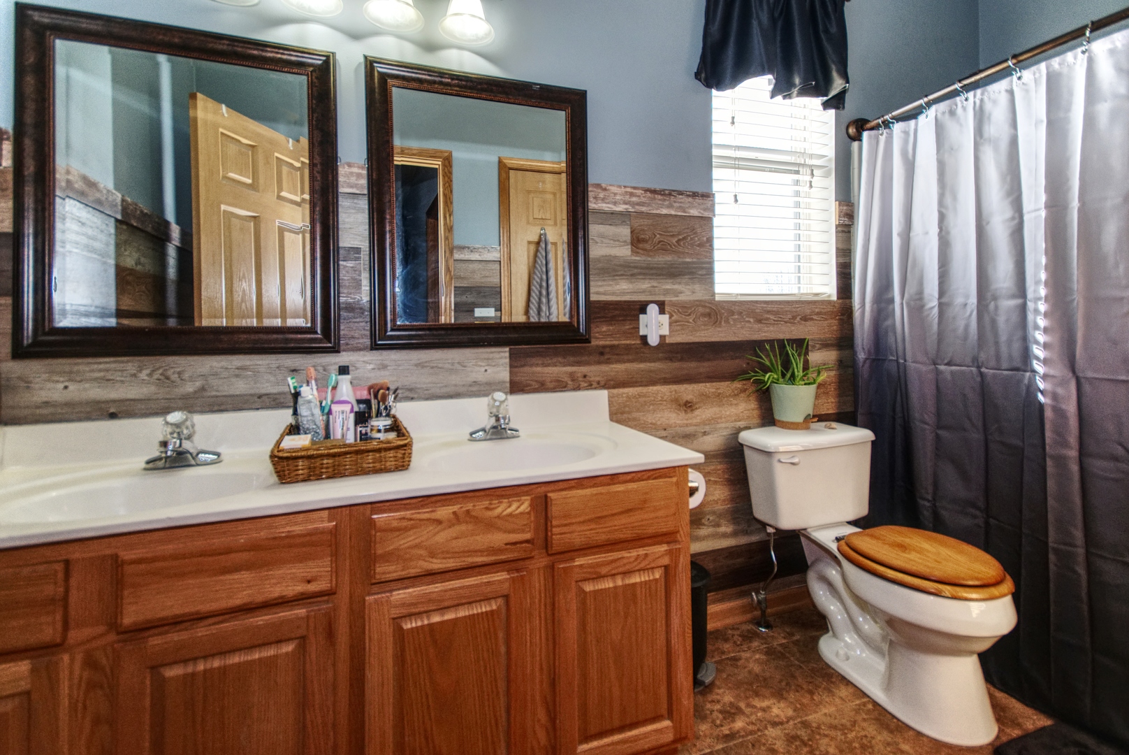 917 Prairie Path Lane, Joliet, IL 60436