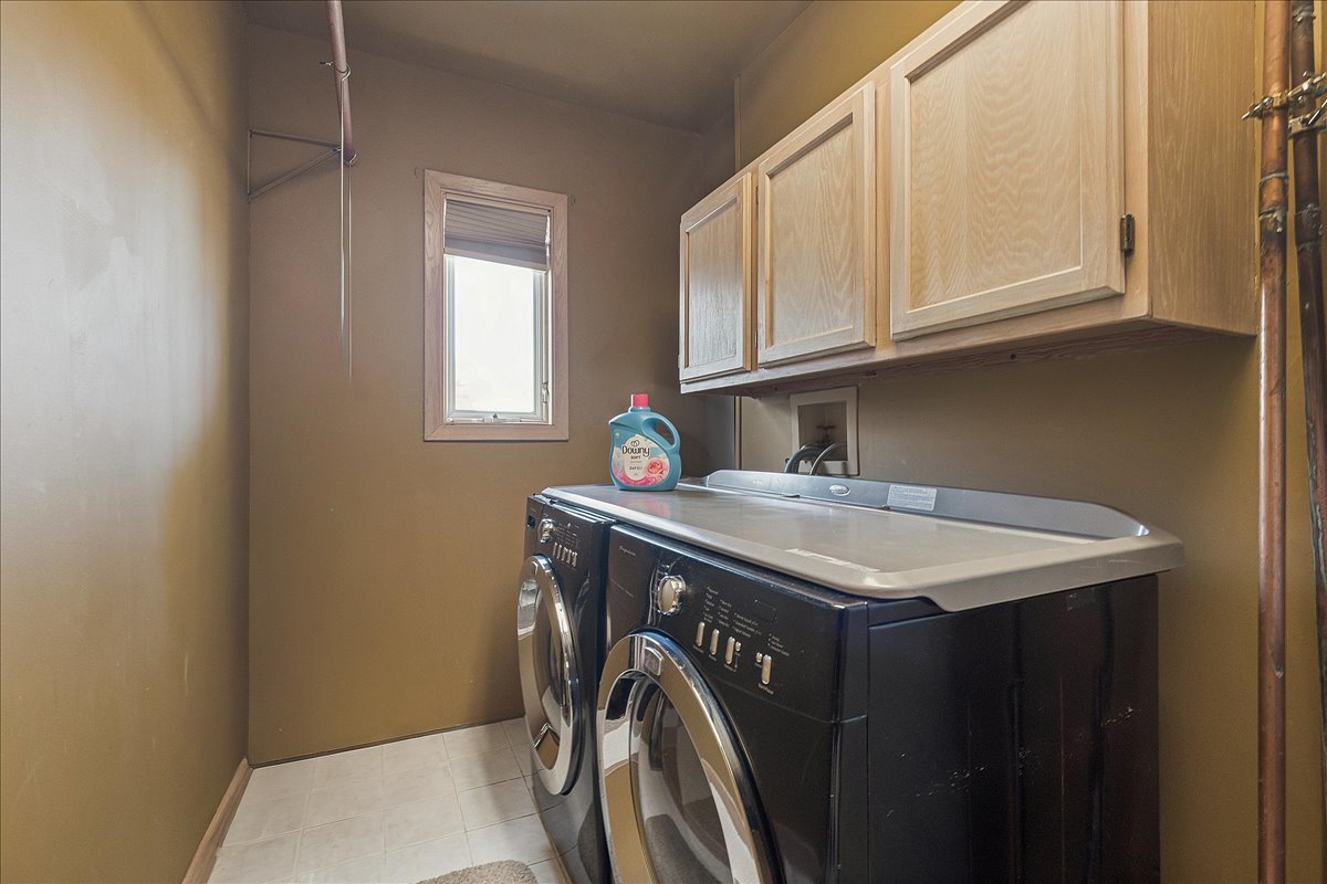 11118 S Natoma Avenue, Worth, IL 60482