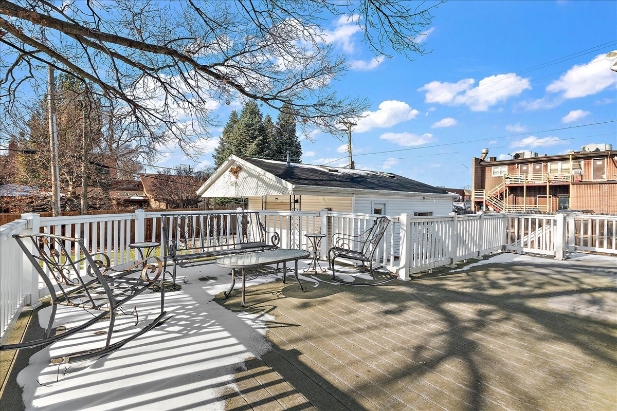 11118 S Natoma Avenue, Worth, IL 60482