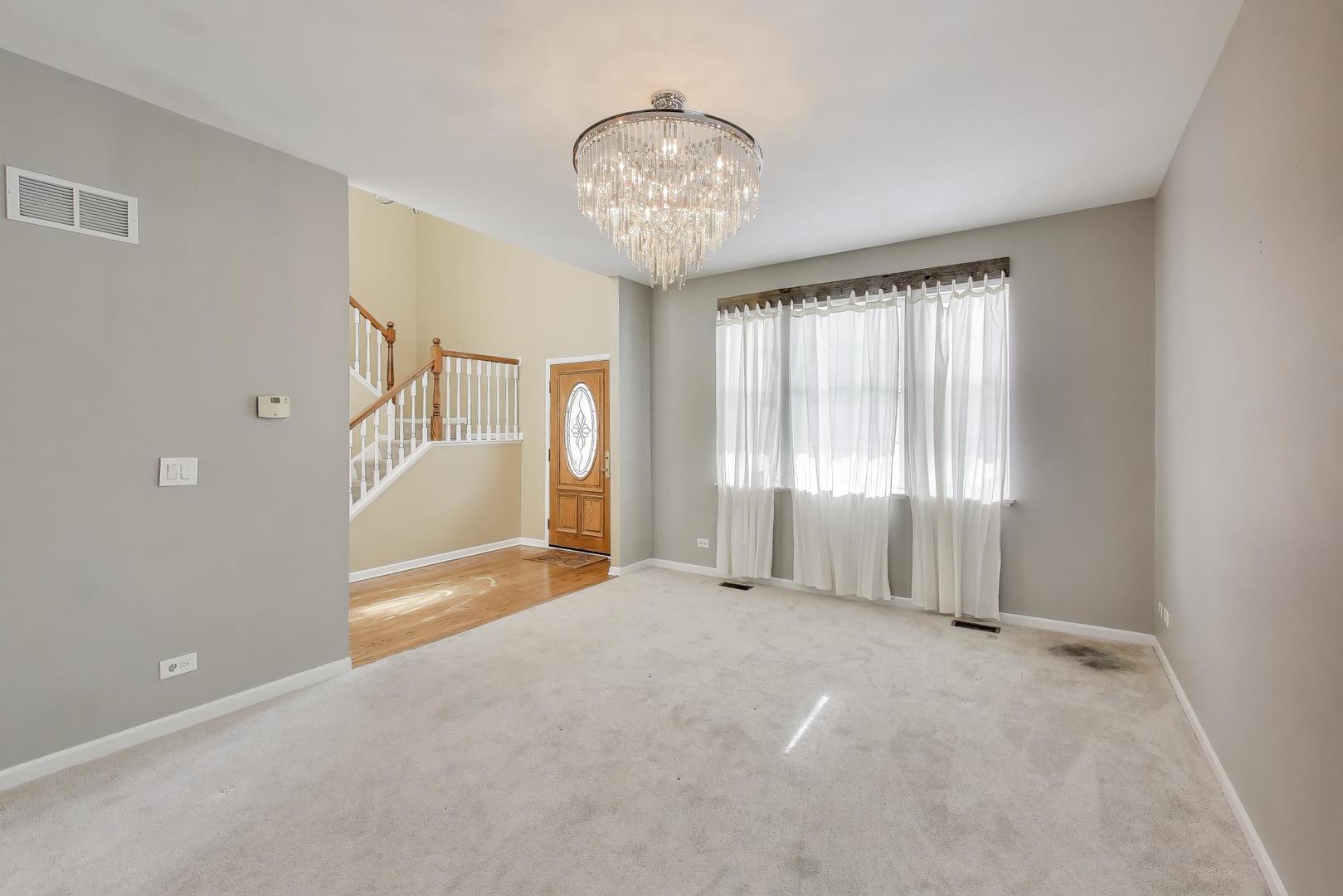 410 Arlington Lane, Grayslake, IL 60030