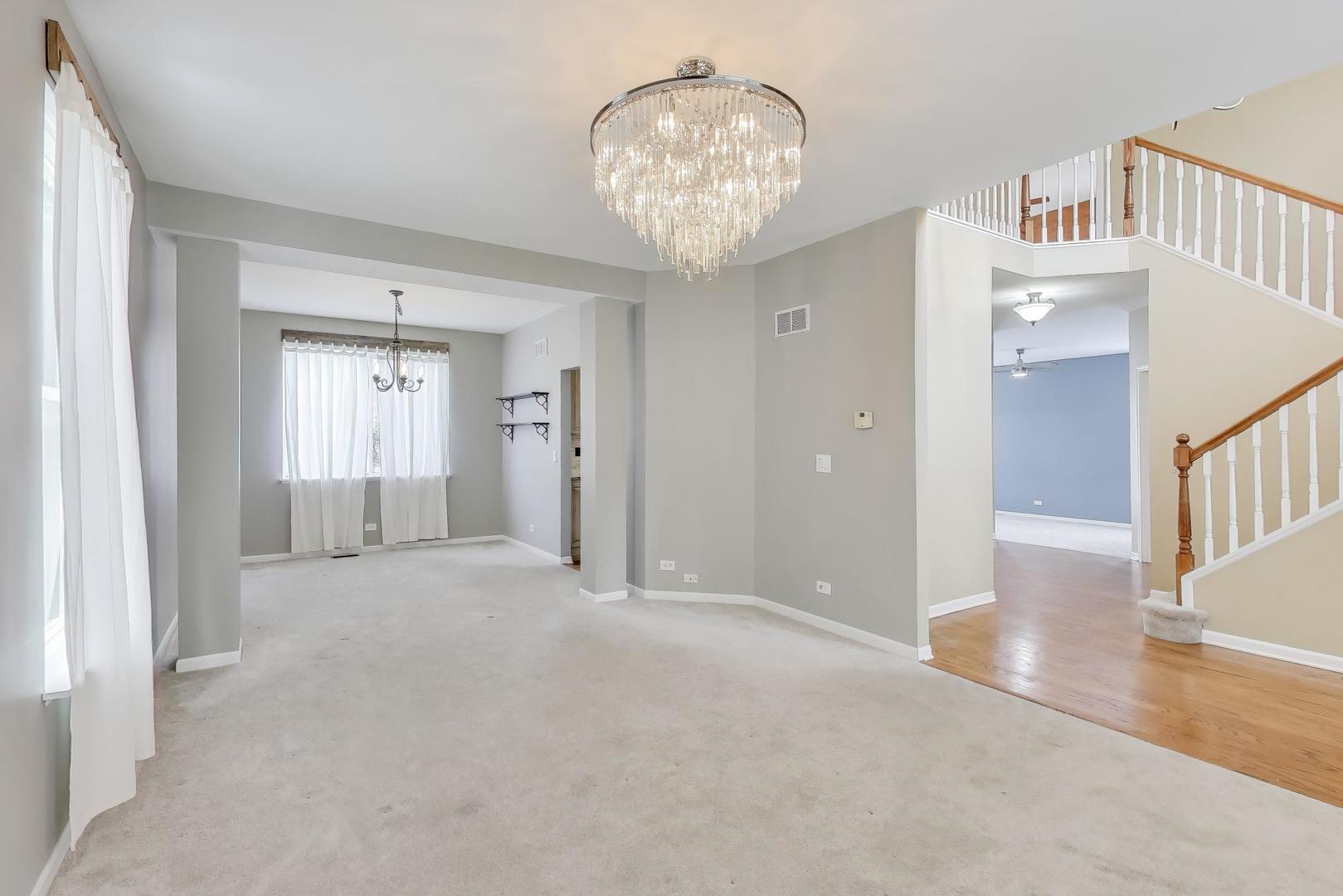 410 Arlington Lane, Grayslake, IL 60030