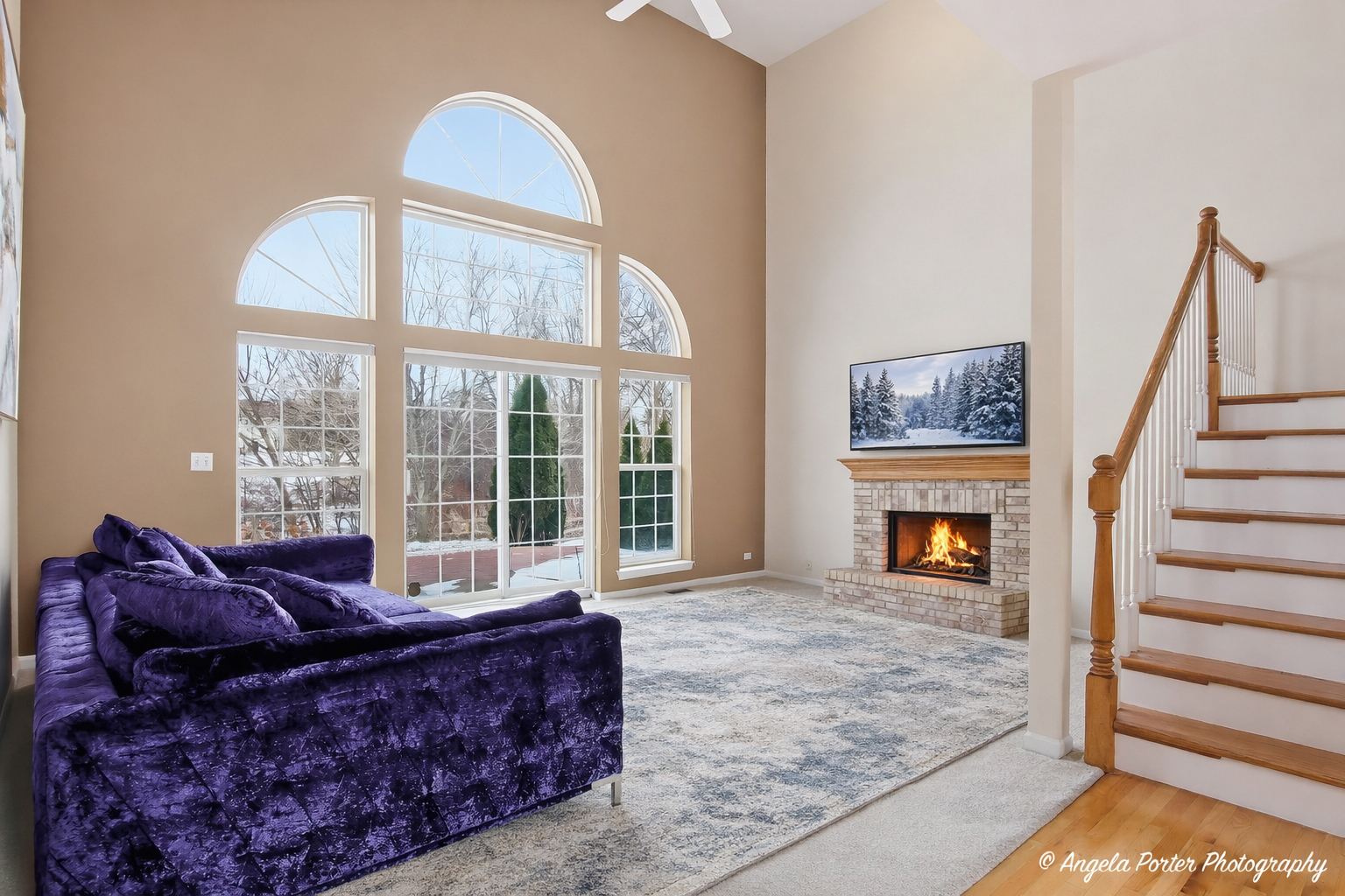 7390 Bittersweet Drive, Gurnee, IL 60031