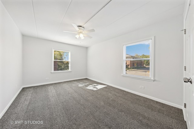 515 N Cass Avenue #3E, Westmont, IL 60559