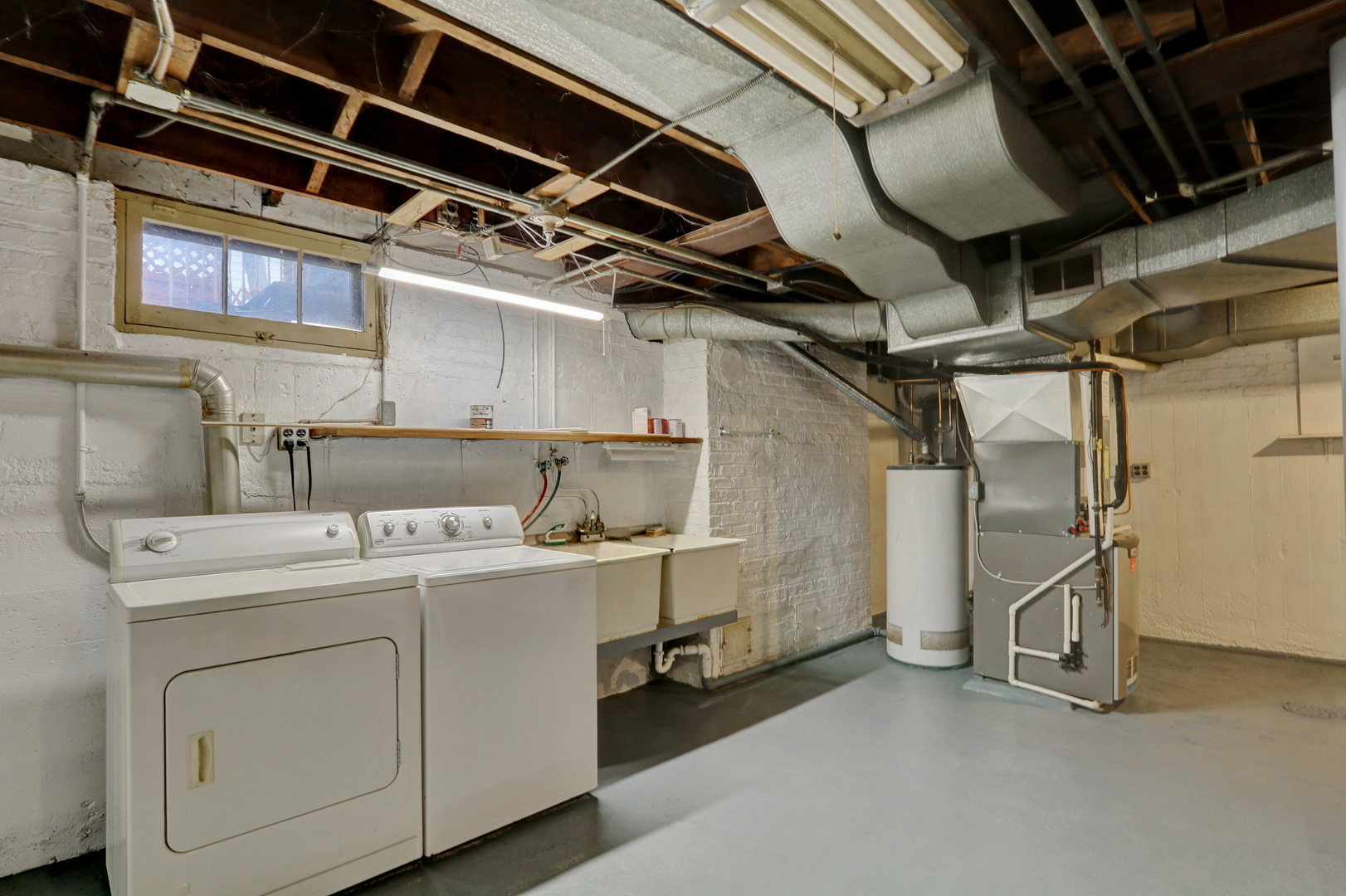 526 W Jackson Street, Woodstock, IL 60098