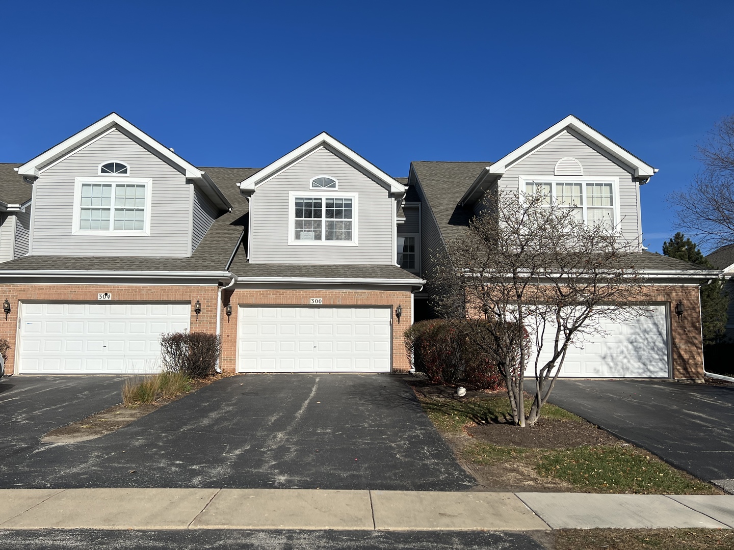 300 LUNT Avenue #300, Schaumburg, IL 60193