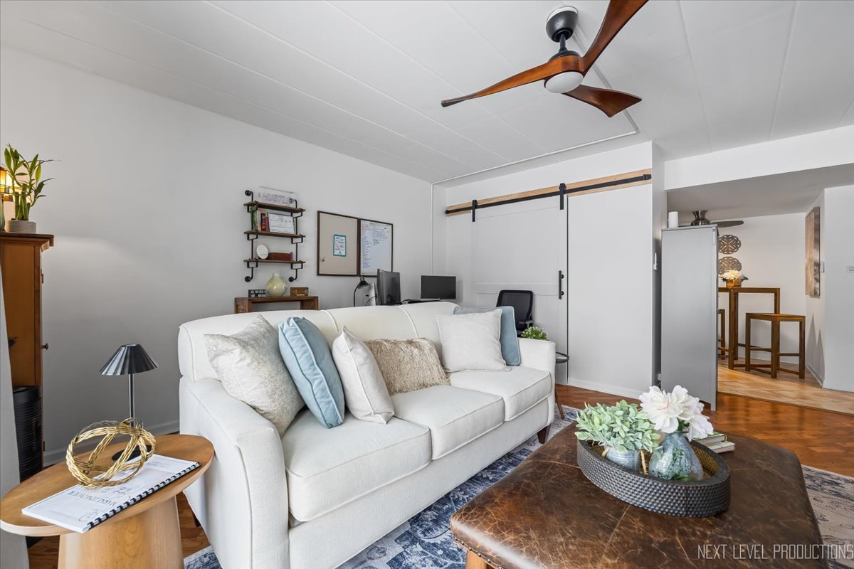 127 N Wolf Road #60A, Wheeling, IL 60090