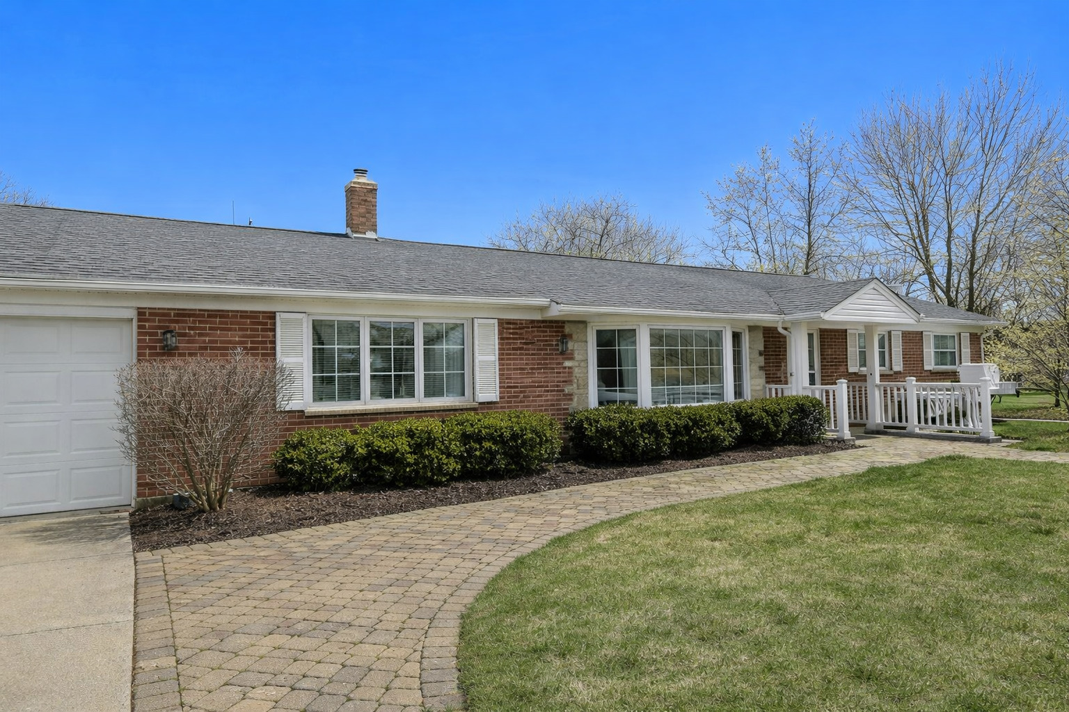 3843 Springdale Avenue, Glenview, IL 60025