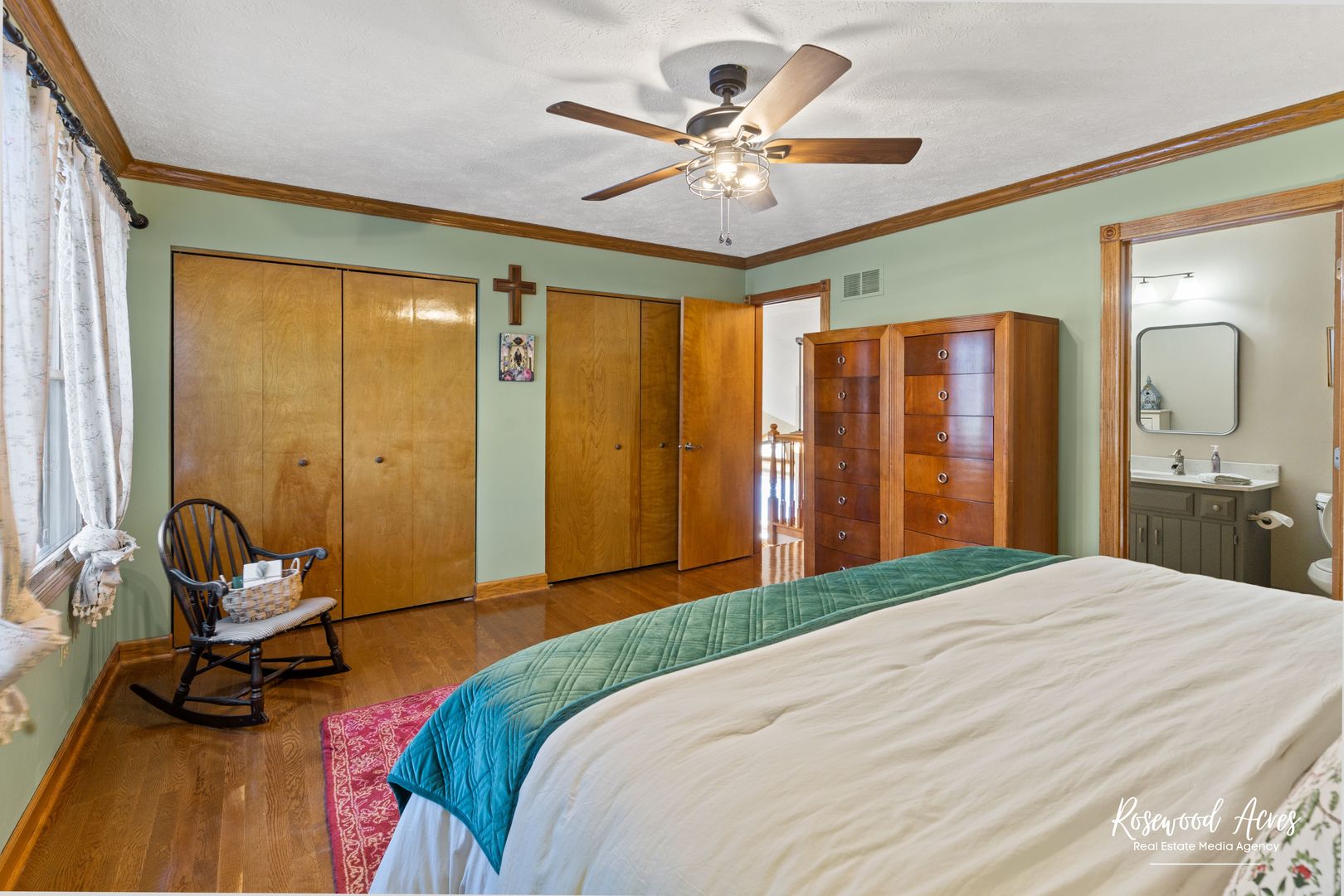 1700 Chestnut Hill Road, Plainfield, IL 60586