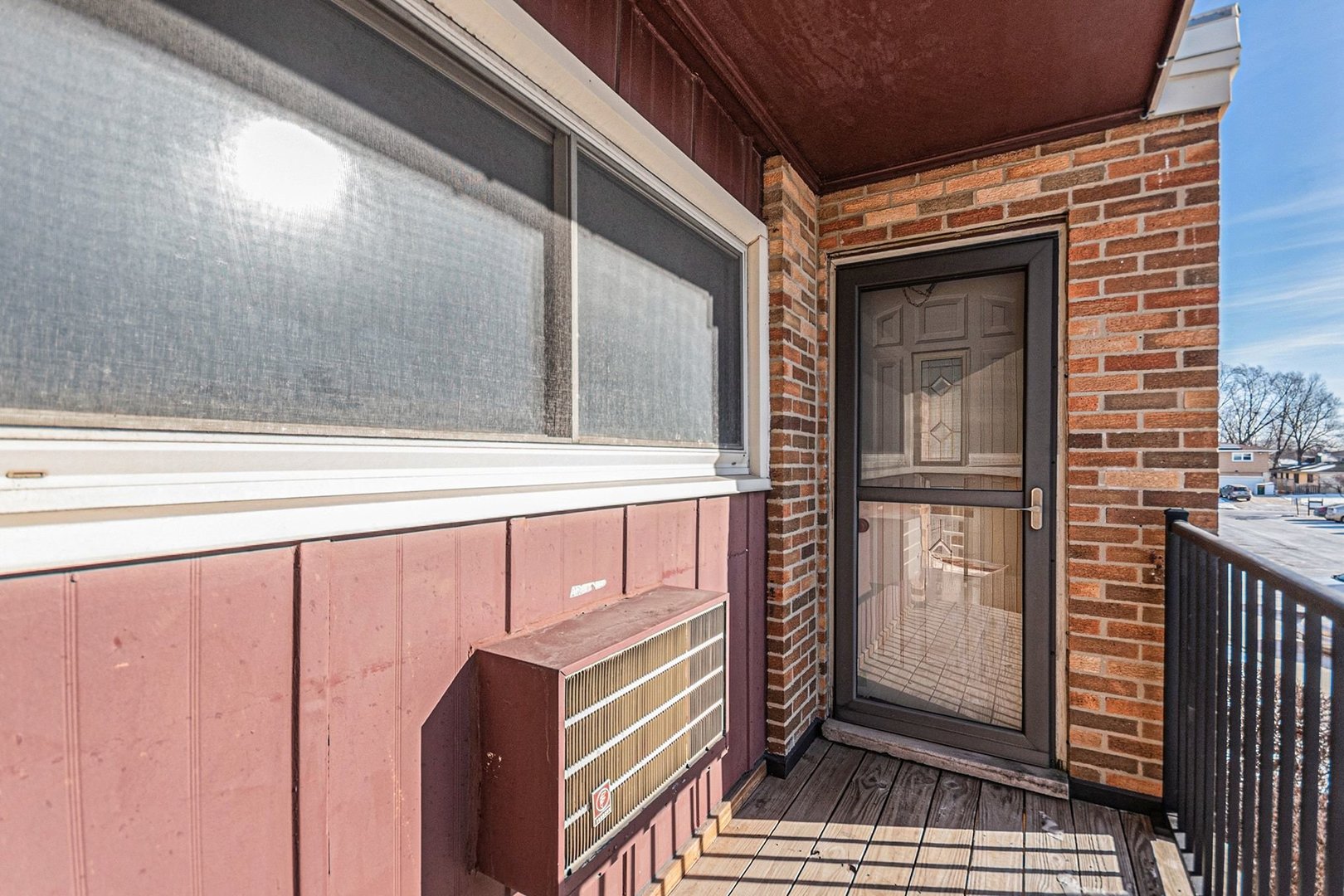 1320B Lore Lane #208, Lombard, IL 60148