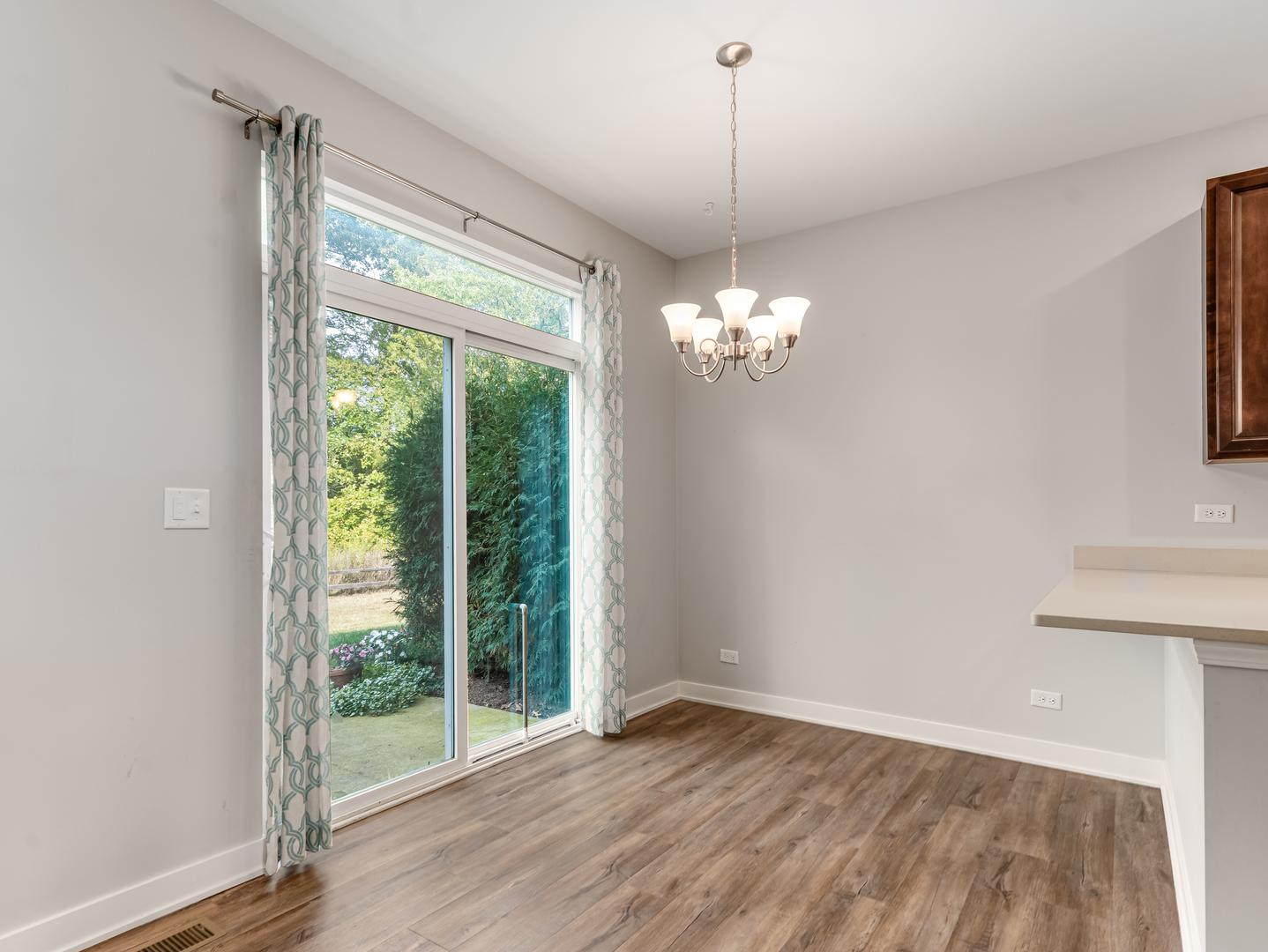 1676 Carlstedt Drive, Batavia, IL 60510