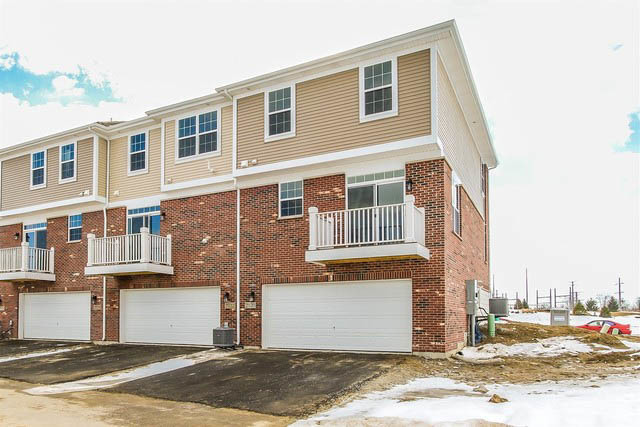 2949 Madison Drive, Naperville, IL 60564