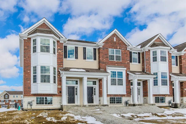 2949 Madison Drive, Naperville, IL 60564