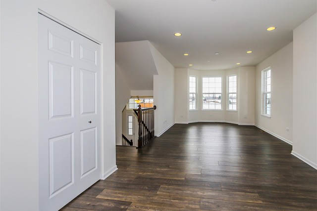 2949 Madison Drive, Naperville, IL 60564