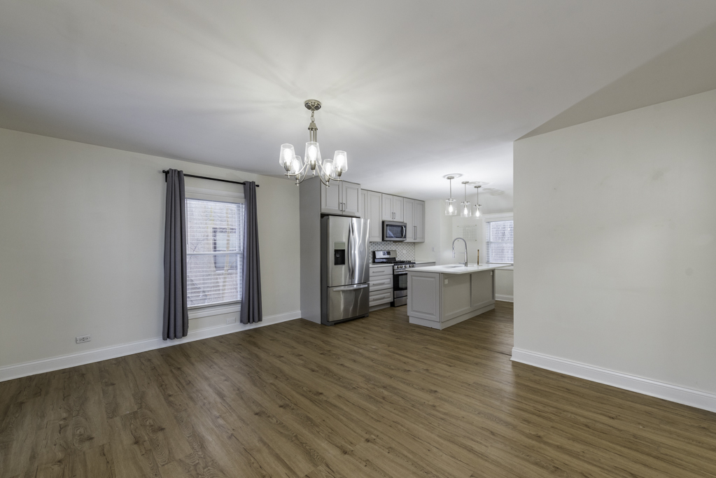 1902 N Ash Street, Waukegan, IL 60087