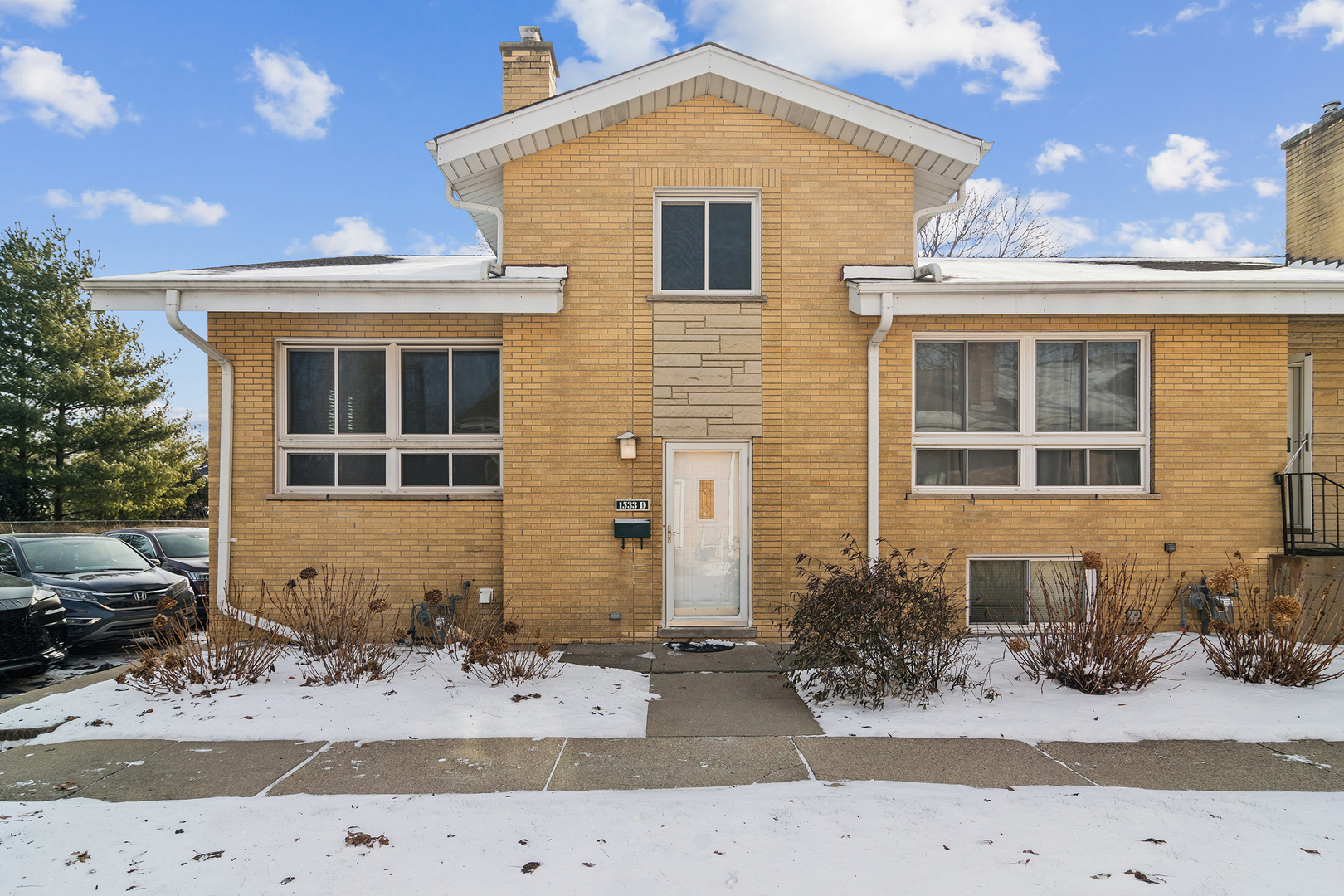 1533 N ARLINGTON HEIGHTS Road #D, Arlington Heights, IL 60004