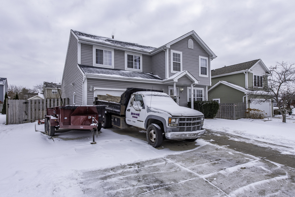 482 N Colony Drive, Round Lake Park, IL 60073