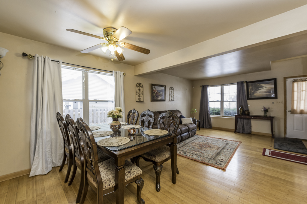 482 N Colony Drive, Round Lake Park, IL 60073