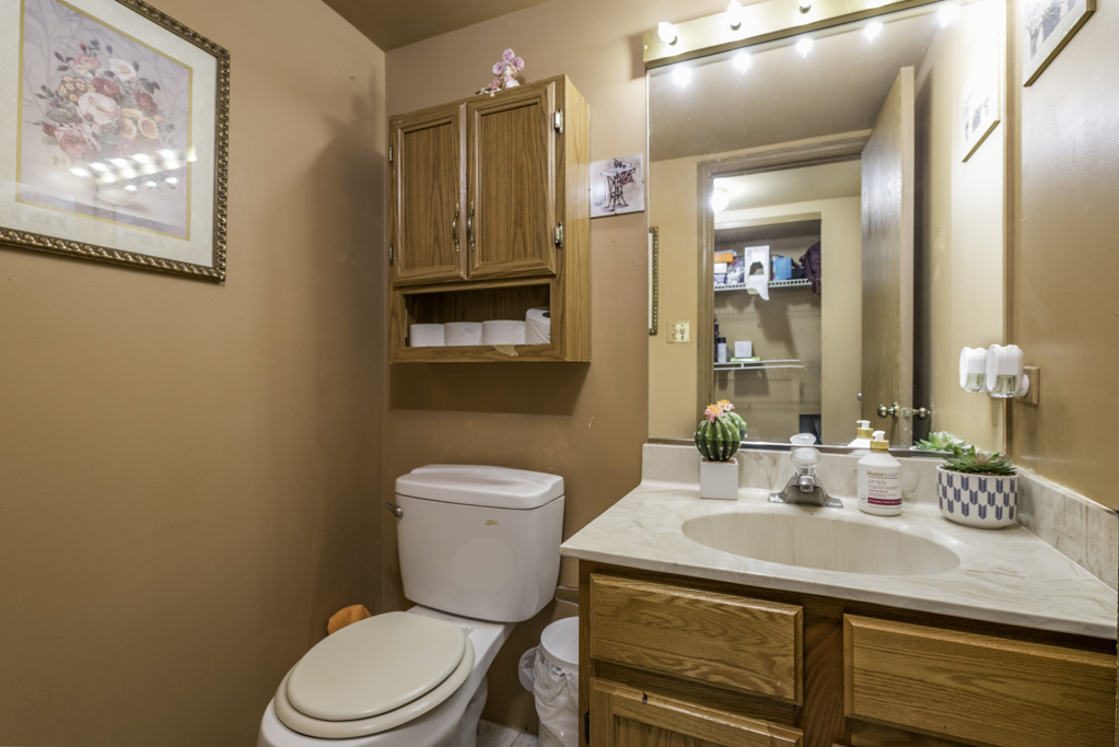 482 N Colony Drive, Round Lake Park, IL 60073