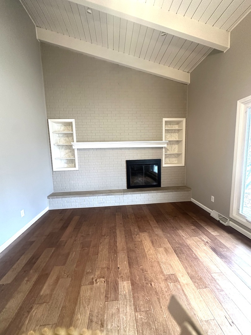 2211 Benjamin Lane, Bloomington, IL 61701