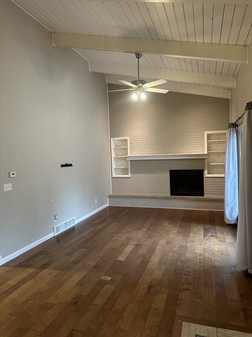 2211 Benjamin Lane, Bloomington, IL 61701