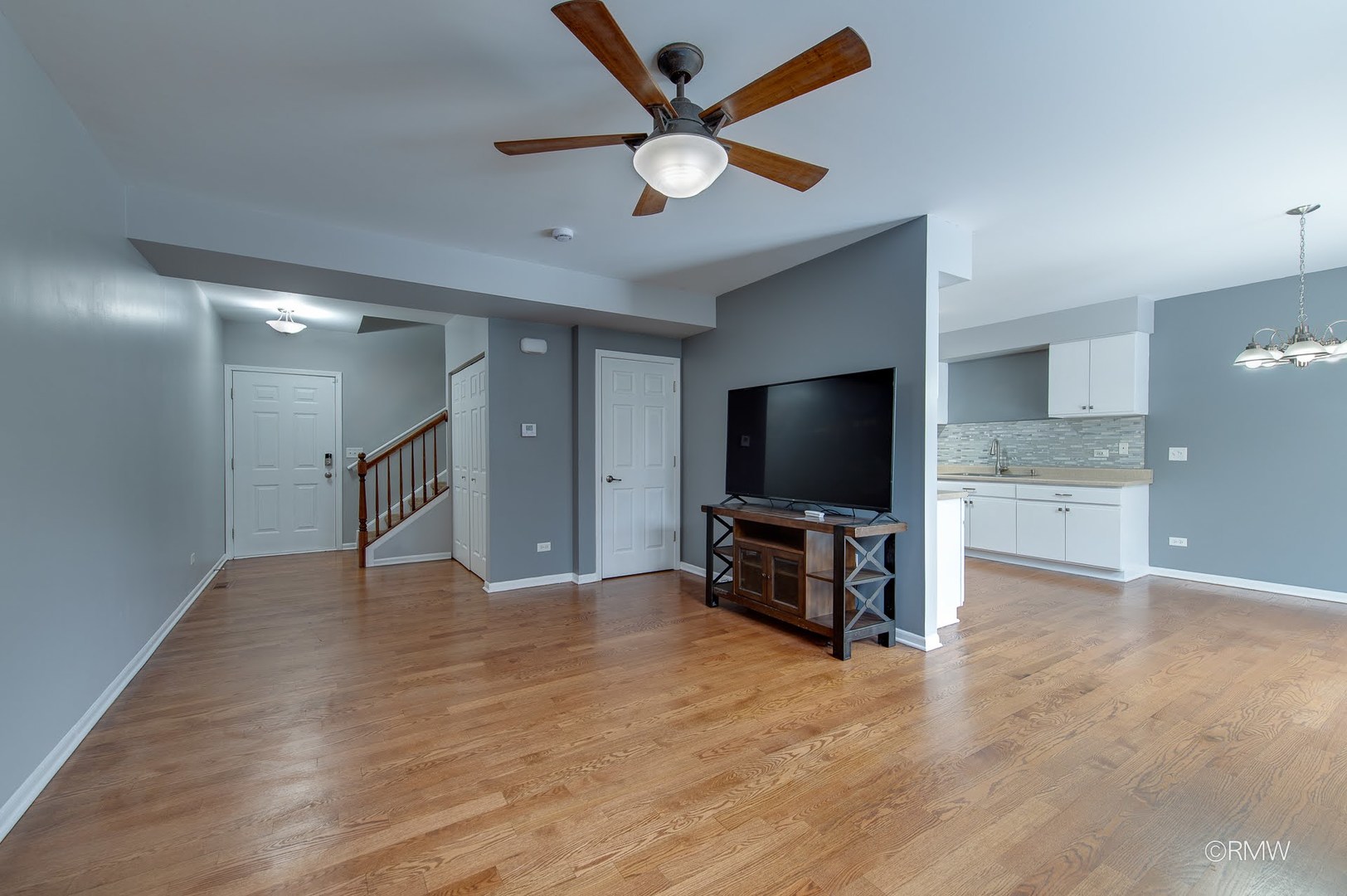 16556 Willow Walk Drive, Lockport, IL 60441