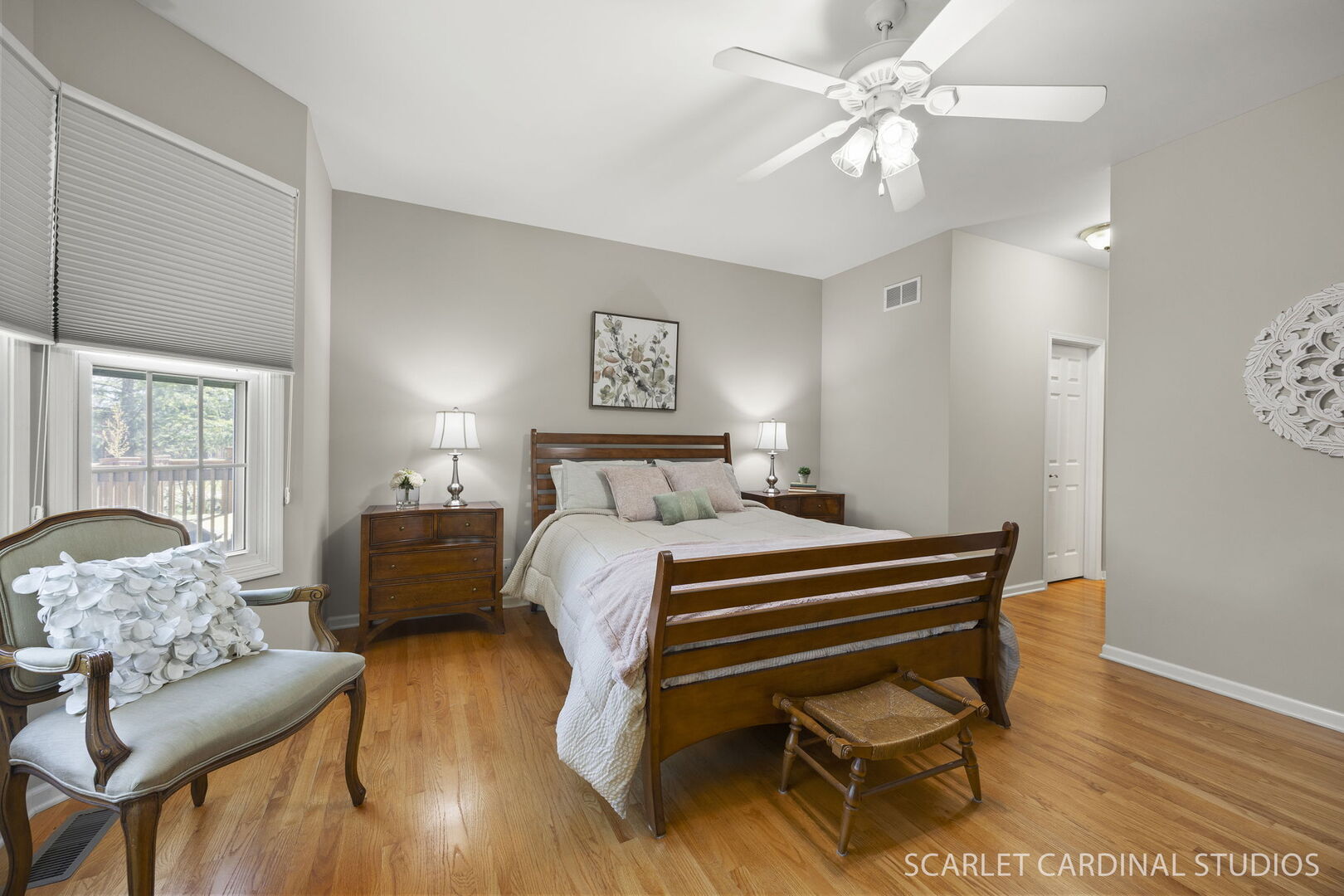 1N049 Mission Court, Winfield, IL 60190