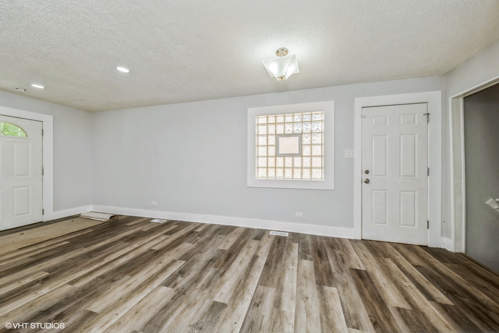 6545 S Hamilton Avenue, Chicago, IL 60636