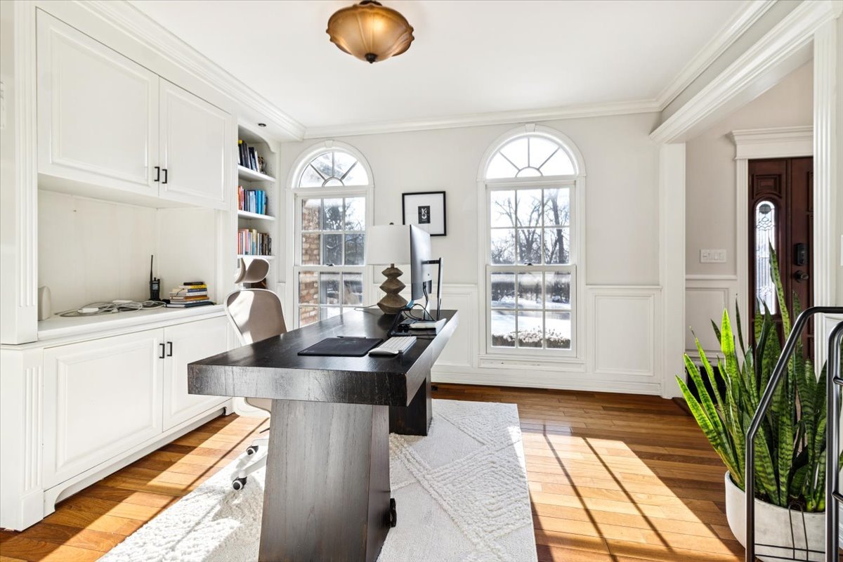 836 Bonnie Brae Lane, Bolingbrook, IL 60440